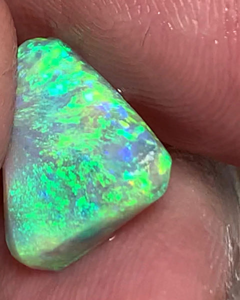 Lightning Ridge Crystal Opal Rub Gem Grade Miners Bench® 3.2cts Stunning bright Multifires 13x9x4mm WST45