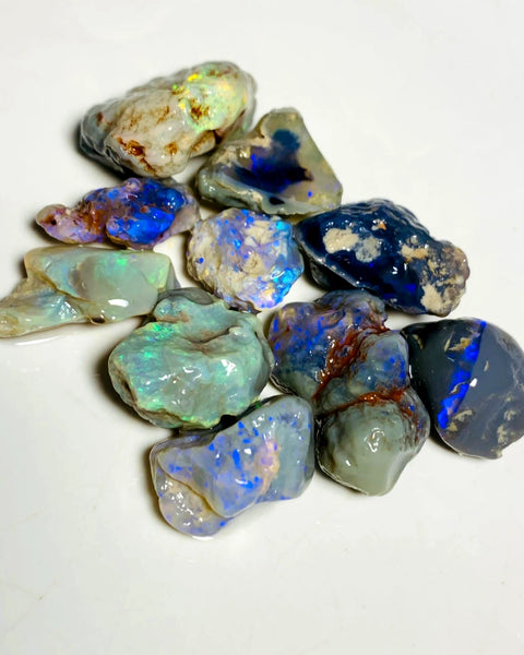 OPAL MONTH SPECIAL Lightning Ridge Rough Black & Dark knobby Opal Parcel 115cts Lots of Potential & Cutters Lots Bright colours & bars 23x19x7mm to 14x12x7mm WAA05