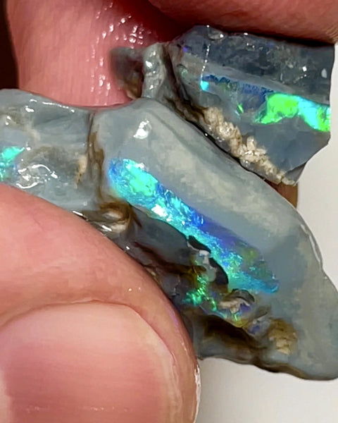 Lightning Ridge Rough Opal 21cts Pair Handpicked Dark Base Seams lots of Nice Bright Multi colour fires to Cut / carve & polish 25x15x7mm & 14x8x7mm 1003