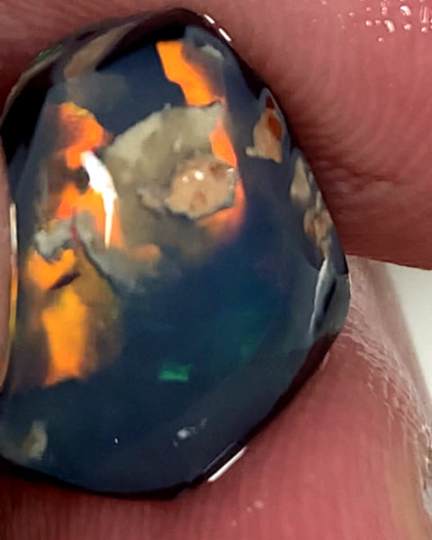 Lightning Ridge Rough / Rub Black knobby opal Miners Bench®  3.75cts Exotic Super Bright Vibrant & Vivid Reds/Oranges/Greens 14x12x3mm WAB65