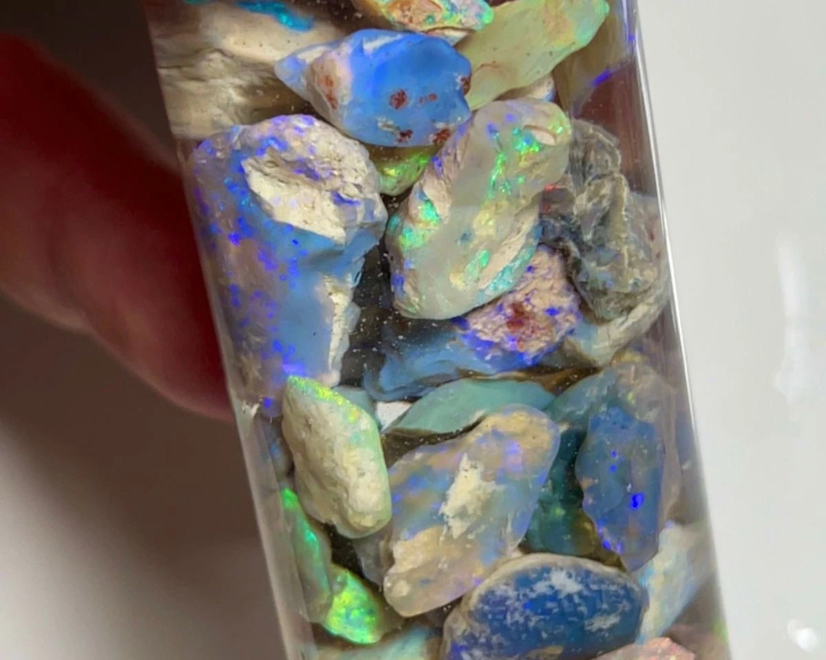 Lightning Ridge knobby & Seam opal rough 130cts Lots Multicolours to gamble 16x10x4 to 8x5x3 mm NSW075 (jar not included)