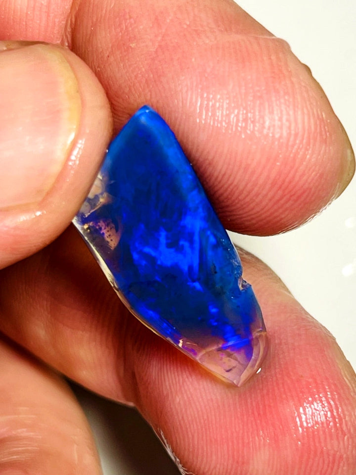 Lightning Ridge Rough / Rub  Miners Bench Black/Dark Crystal opal  8.75cts  Lots of nice blue fires 21x11x4mm WAB63
