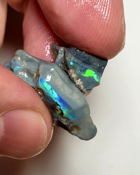 Lightning Ridge Rough Opal 21cts Pair Handpicked Dark Base Seams lots of Nice Bright Multi colour fires to Cut / carve & polish 25x15x7mm & 14x8x7mm 1003