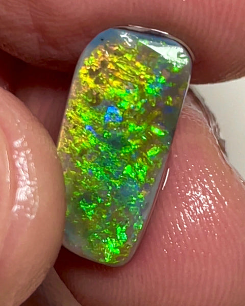 Gem Rub Of Lightning Ridge 4.95cts Stunning Super Bright & gorgeous Electric Multifires for setting in fine jewellery  17.00x 8.00x 3.00mm