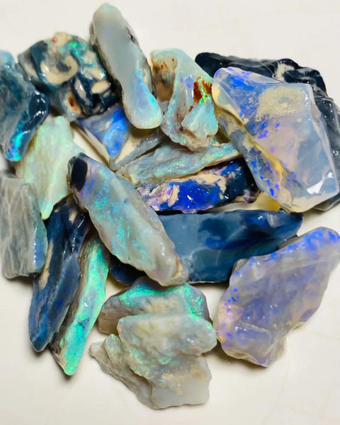 OPAL MONTH SPECIAL Lightning Ridge Rough Dark Seams Opal Parcel 80cts Lots of Potential & Cutters Lots Bright colours & bars 25x10x7mm to 13x8x4mm WSY89