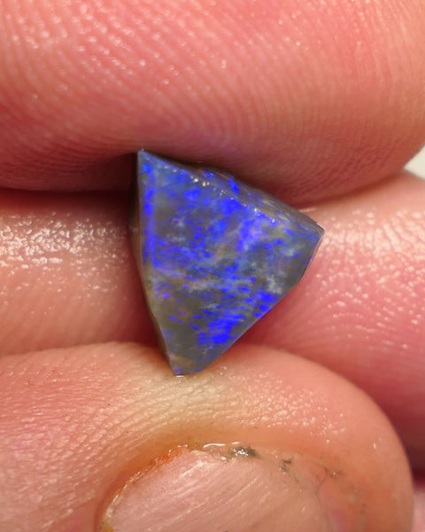 Lightning Ridge Rough / Rub / Preform Blue on Dark Seam opal Miners Bench® 3cts Nice Blue Fires Sand inclusions 10x10x5mm 17APR