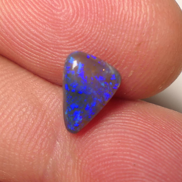 Australian Dark Crystal Opal Gemstone 1.15cts Gem Grade  N5 Body Tone B3 Brightness Stunning Blue fires 8x5x2mm WAC56