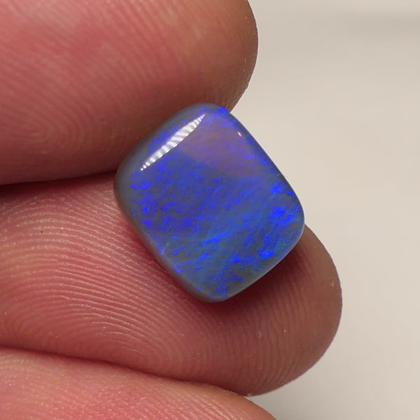 Australian Dark Crystal Opal Gemstone 3.9cts Jewellery Grade N6 Body Tone B4 Brightness Gorgeous Blue fires 12x10x4mm WAC59