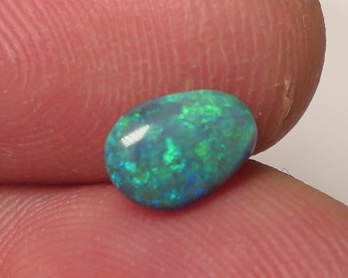 Lightning Ridge Dark Opal Gemstone 0.55cts Gem Grade  N5 Body Tone B3 Brightness Stunning Green/Blue fires 7x5x2mm WAC61