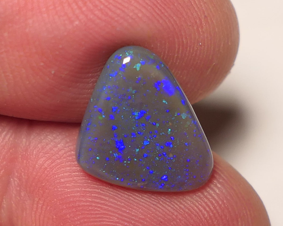 Lightning Ridge Double Sided Dark Crystal Opal Gemstone 5cts Gem Grade  N6 Body Tone B3 Stunning Blues with flashes of Greens 15x16x3mm WAC60