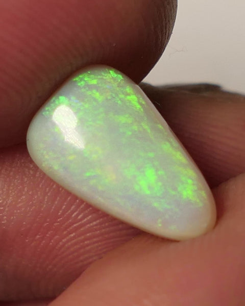 Lightning Ridge N8 Light opal Gemstone 2.7cts Polished ready for setting Yellow Dominant Multifires 13x8x3mm SKU#0411