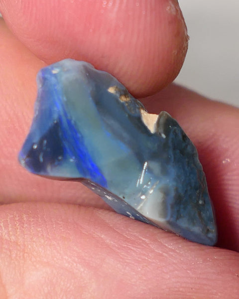 Lightning Ridge Rough Opal 10cts Dark Base Gamble Seam Blues in the bar 24x10x9mm 0621