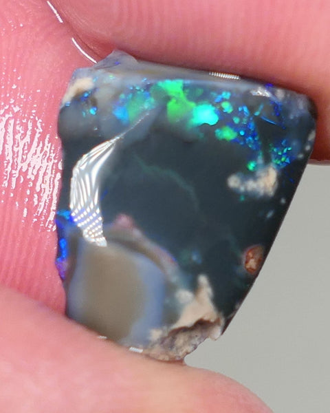 Lightning Ridge Opal Black Base Seam Rough Rub 4.7cts Stunning Bright Blues & greens 15x12x5mm 0623