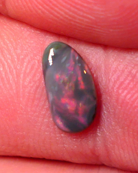 Lightning Ridge Red on Dark base Opal Gemstone 0.7cts Red dominant fires with Flat face 10x5x2mm 0652