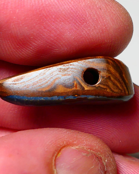 Winton Boulder Opal Gemstone 22cts Nice Face showing Bits of Fires only Ready Drill as a Pendant 25x13x8mm 0721