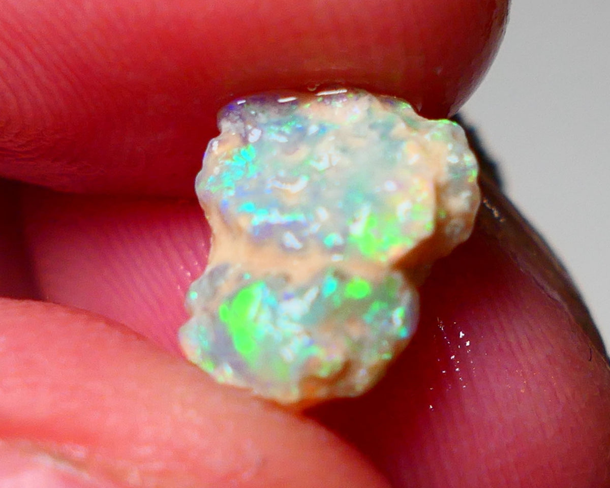 Lightning Ridge Rough Opal 2.00cts Dark Crystal Base Pea Knobby showing nice Bright Multi colours 10x8x5mm 0919