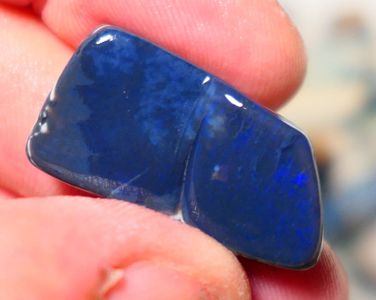 Lightning Ridge Opal Big sized Dark Base Seam Rough Rub 26cts some blue fires showing 29x16x7mm 1326