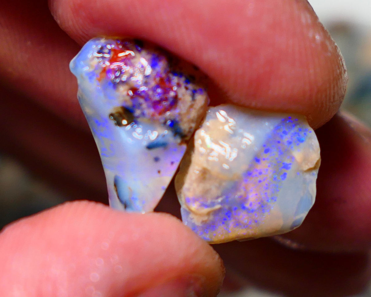 Lightning Ridge Pair of seam rough 4cts Bright colourful to explore 17x12x5mm & 14x11x4mm A1511