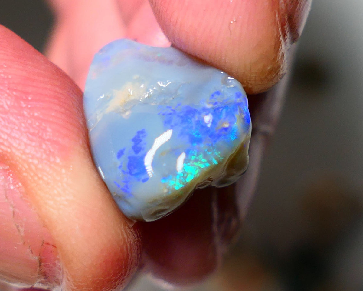 Lightning Ridge Knobby Opal Rough 11.50cts showing nice Bright blues & Greens 16x12x11mm A1508