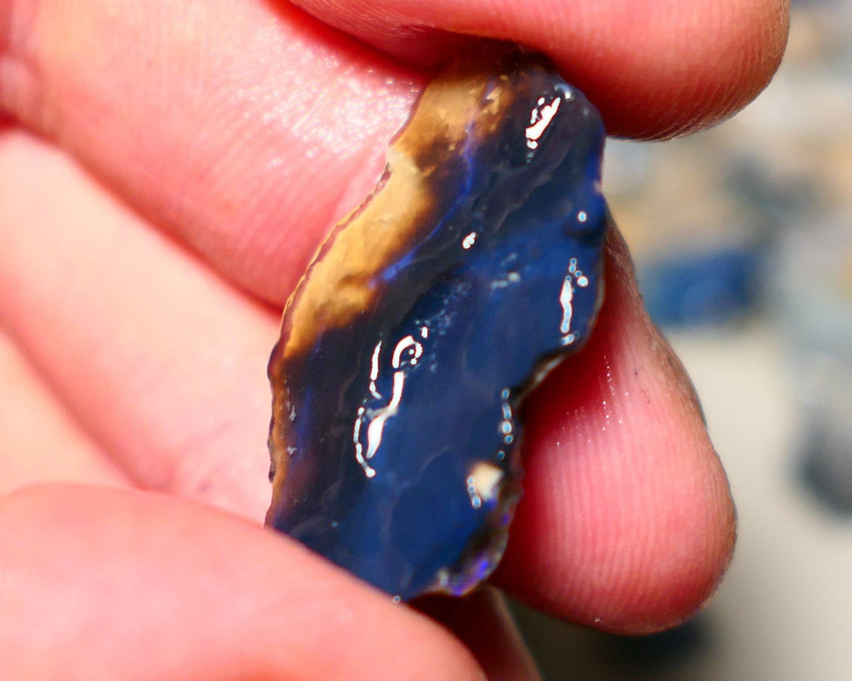 Lightning Ridge Untouched Seam Opal Rough 13cts some blue fires 30x17x8mm A1505