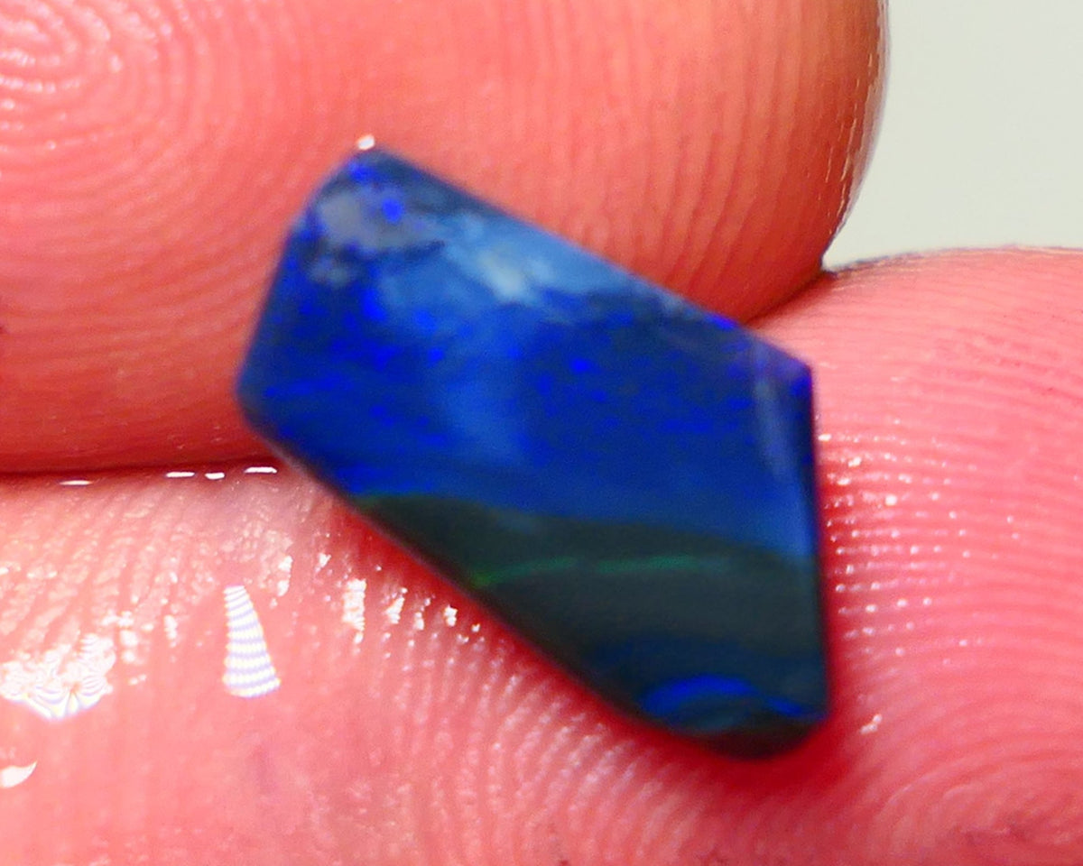 Mulga® Green/Blue dominant fires on Black Opal Rough Rub Miners Bench® 1.95cts Gorgeous face 12x7x2mm NS167