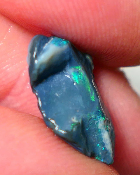 Mulga Rough Opal Gamble 4.25cts Dark Base Seam Green Dominant Multi colour fires to Cut / carve & polish 18x11x5mm NS082