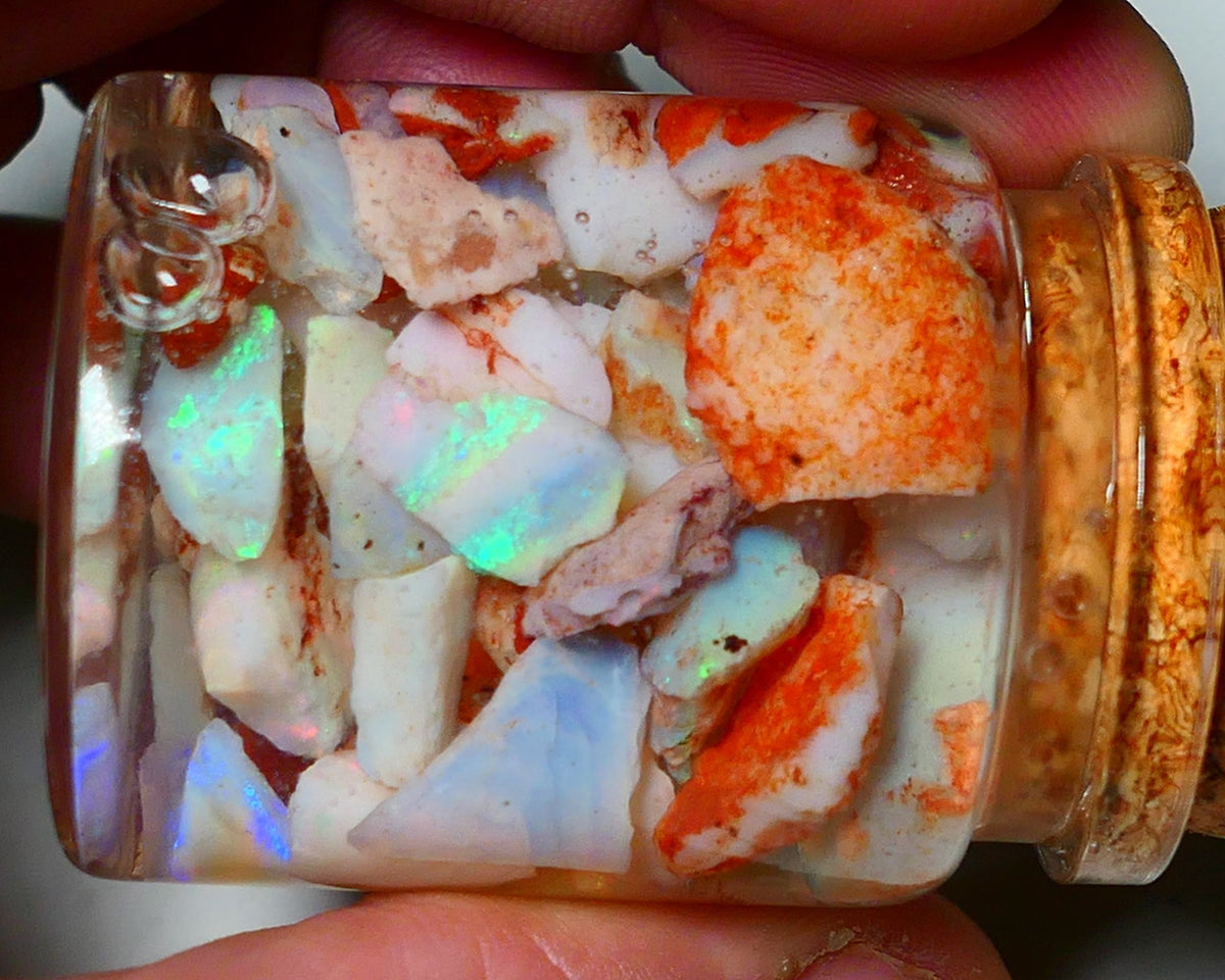 Coober Pedy Opal Rough Parcel Light & Crystal 120cts Gamble but has lots Multicolours / colours to go at 15mm to chip size CPJAR02