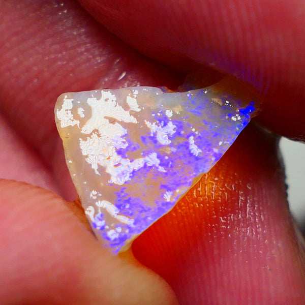 Lightning Ridge Opal Dark Crystal Base Seam Rough Rub 2.65cts Gorgeous Stunning Bright fires 14x11x3mm NS114