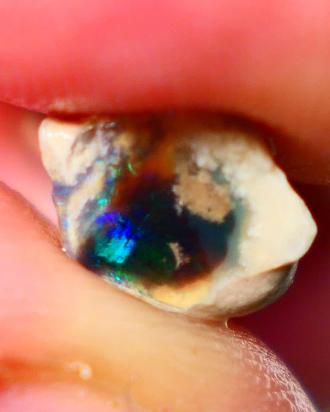 "Claws/Slashes/Feather/Bamboo" Exotic pattern Black Crystal Opal Miners Bench® Small Knobby Rough Rub 4.00cts Slightly Directional Yellow/Green/Teal/Blue 15x8x8mm NS165