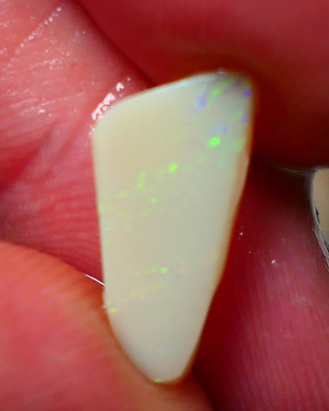 Lightning Ridge Rough / Rub Dark Seam opal 2.20cts Nice Yellow Fires 15x7x2mm NS157