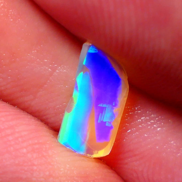 Mulga® Rough Rub Opal 0.95cts Dark Crystal Base Seam Amazing Broad Bling Patterns electric Multifires 11x5x2mm NSW026