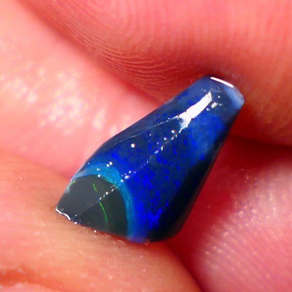 Mulga® Green/Blue dominant fires on Black Opal Rough Rub Miners Bench® 1.00cs Gorgeous face 9x6x3mm NS155