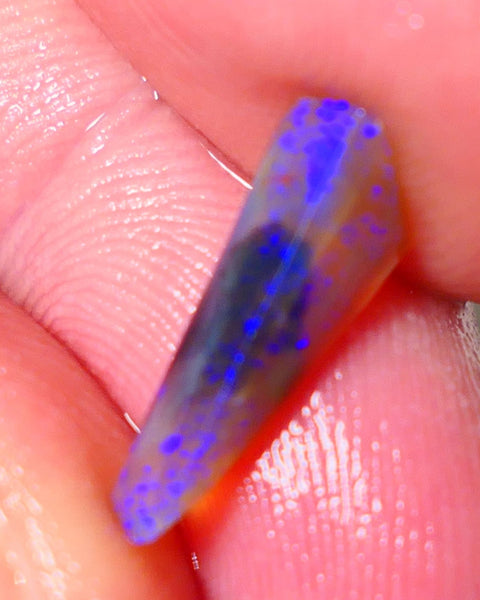 Bright Royal Blue dominant fires on Dark Crystal Opal Rough Rub Miners Bench® 1.60cts Ideal shape for pendant 16x5x3mm NS194