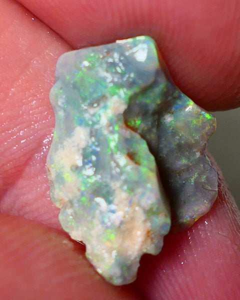 Mulga Rough Opal 3.75cts Dark Base Seam Nice Yellow/Orange Dominant M.fires to Cut / carve & polish 17x11x4mm NSW032