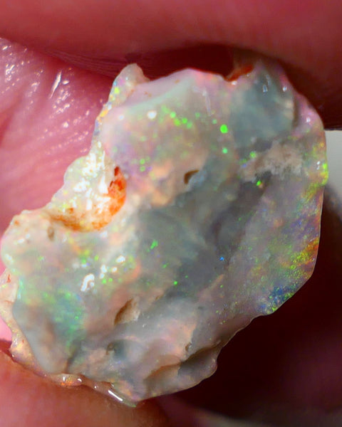 Mulga Rough Opal 4.75cts Dark Base Seam Nice Yellow/Orange Dominant M.fires to Cut / carve & polish 18x14x4mm NSW033