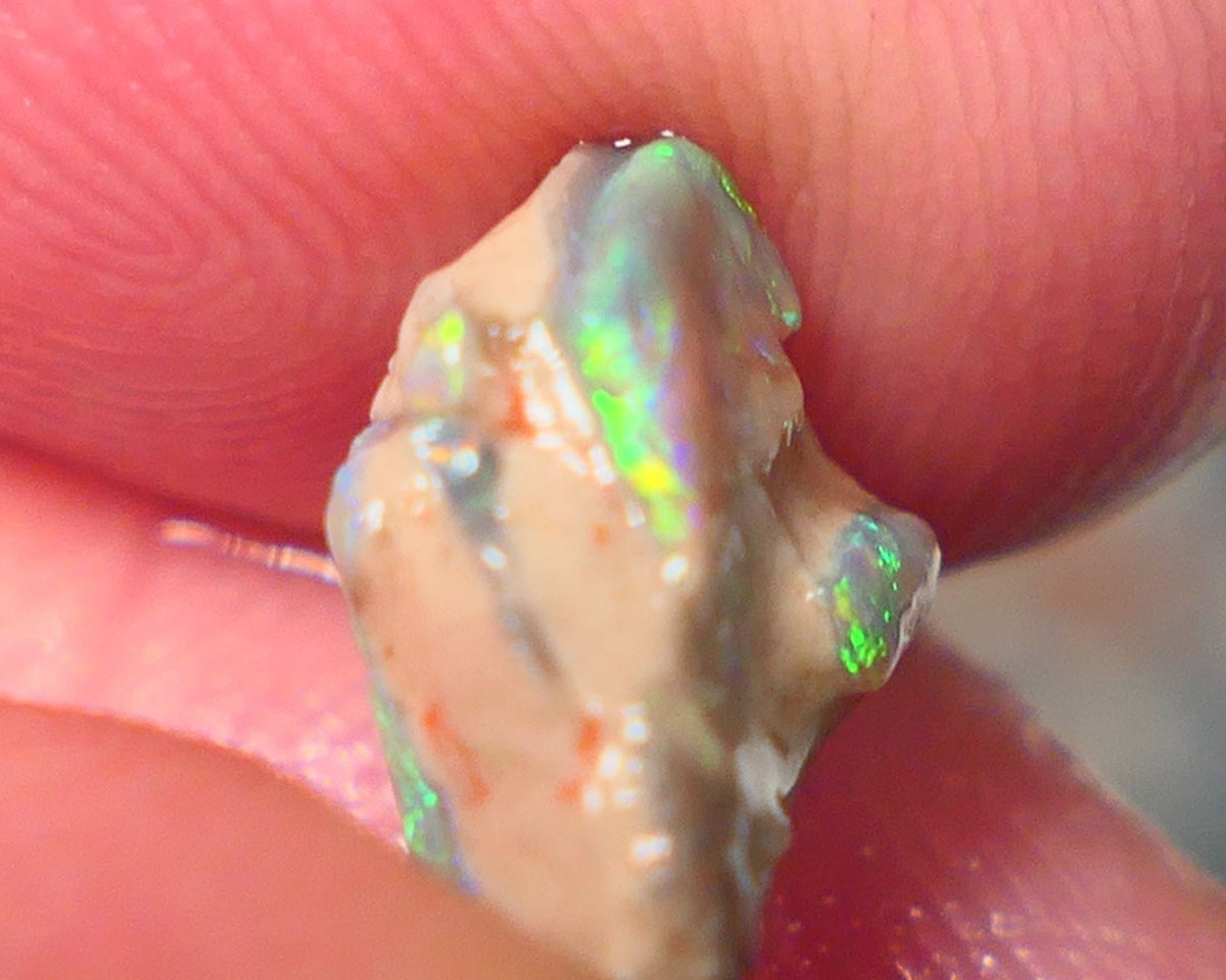 Lightning Ridge Rough Untouched Crystal Seam opal formation 2.95cts Gorgeous Green/Yellow Dominant M.Fires showing 11x8x6mm RL003