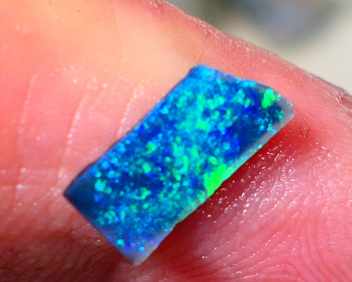 THANK U  AUCTION Gorgeous L/Ridge Black opal rub/rough/preform 0.60cts Suitable for inlay or backing Stunning Greens & blues 11x5x1.6mm NS354