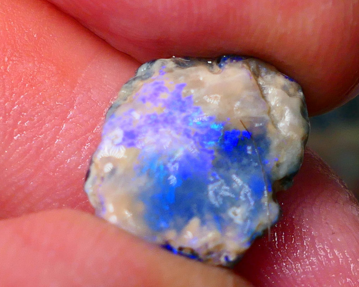 Lightning Ridge Gamble knobby opal rough 5.15cts showing nice bright colours 16x13x5mm ALP141