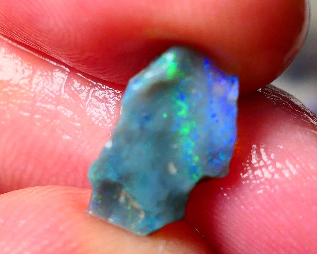 Lightning Ridge Small Cutters Seam opal rough 2.65cts showing Gorgeous bright Multi Colours 13x8x4mm AL153