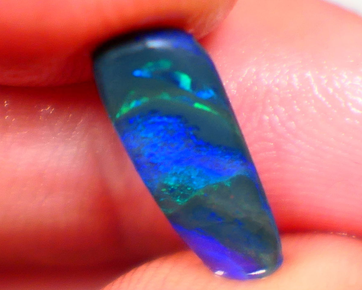 XMAS THANK U AUCTION7  MULGA Black opal rub/rough/preform 1.75cts Stunning Blue and Green Fires finish this Gem 15x5x2.5mm Auction37