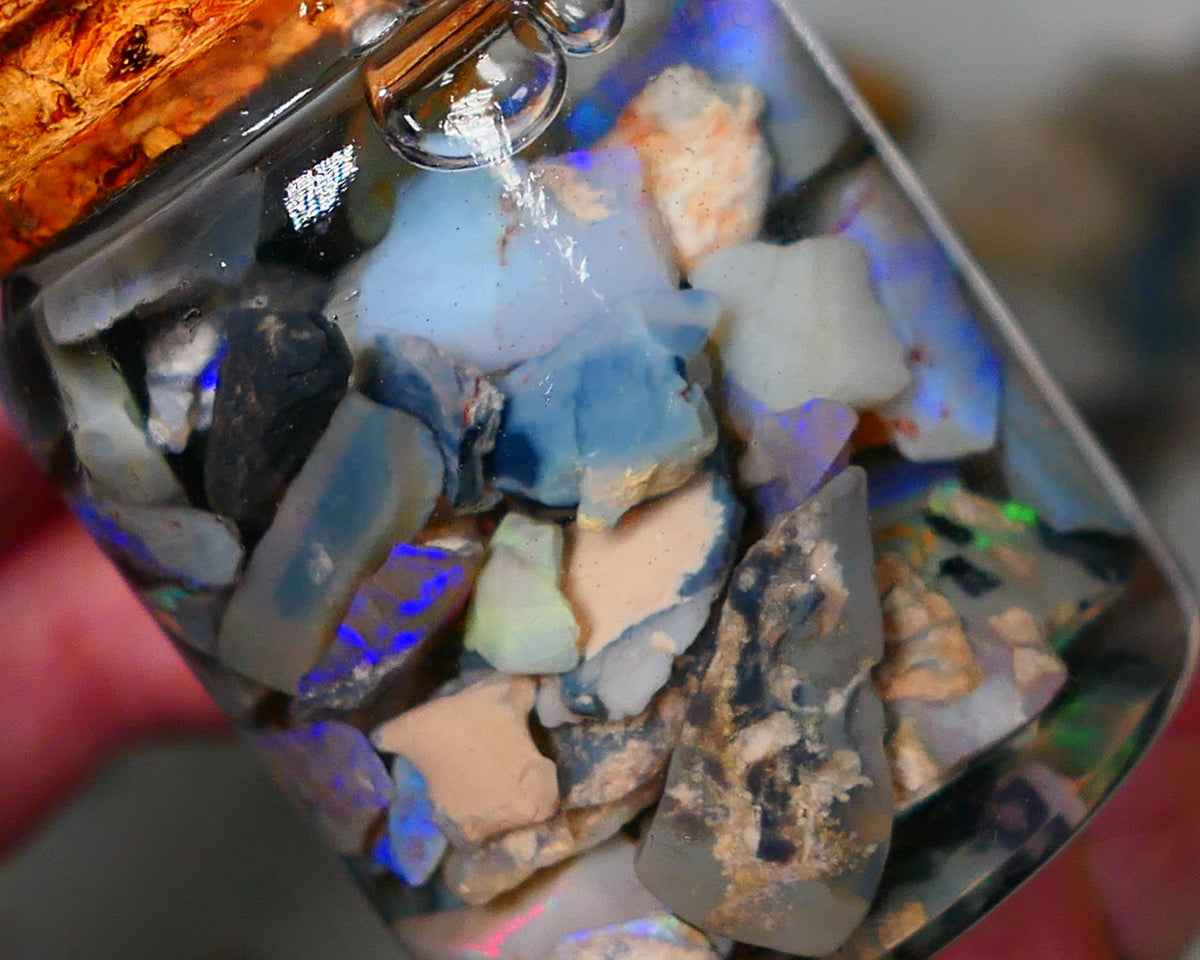 Lightning Ridge Rough Opal 150cts Potch & Colours to go at and explore 12mm to chip size Auction69(Jar7)