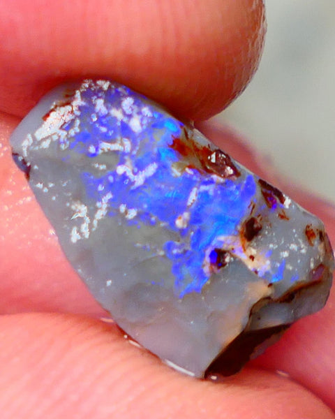 Lightning Ridge Rough Seam Opal 4.00cts Bright & Vibrant Blue fires to cut 15x9c4mm Auction86