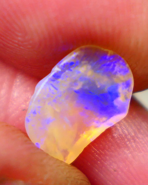 Lightning Ridge Crystal knobby opal rub rough 2.00cts Full of nice Bright Blues 11x8x3mm Auction 134