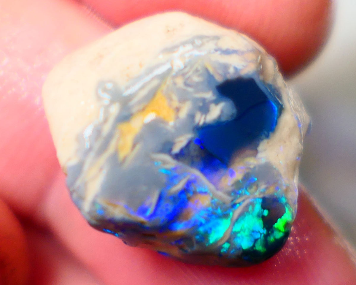 Lightning Ridge Black knobby opal formation Rub Rough 11.25cts Wow Very exotic with some Broad zones of colour Blue/Green/Teal/Yellow 18x16x8mm Auction156