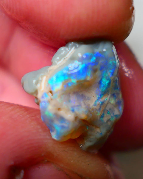 Lightning Ridge Dark Base Crystal knobby opal rough 7.40cts Lovely Bright Blue/green tones of colour 15x13x9mm Auction153