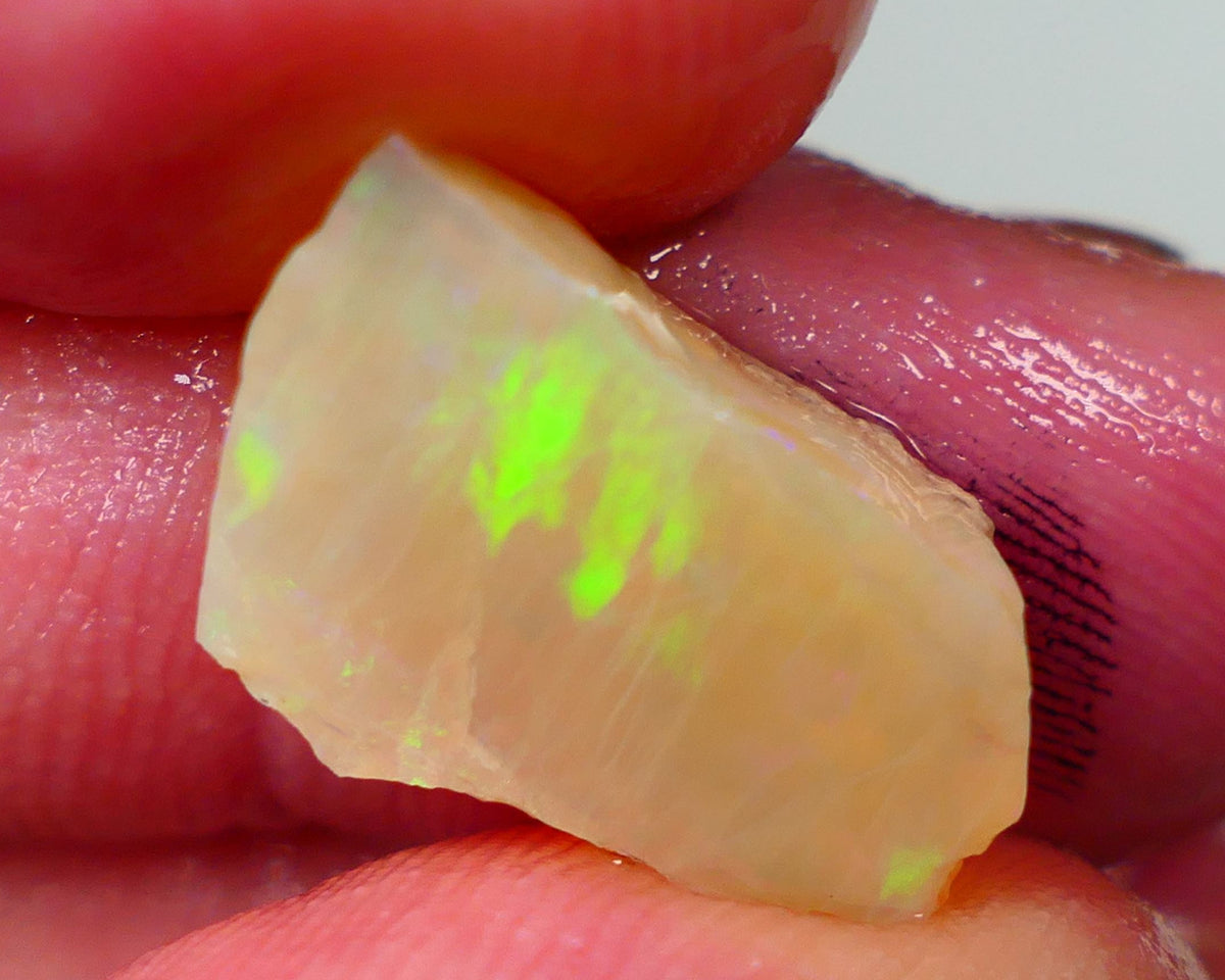 Mintabie Dark Crystal seam opal rub/rough 6.75cts Gorgeous Multifires showing through out with more bar to expose 18x10x5mm Auction192