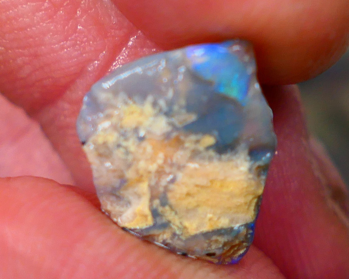 Lightning Ridge Dark Crystal Seam opal rough/rub 4.50cts Bright Blue/Green tones of fires to explore 14x11x5mm GMB-056