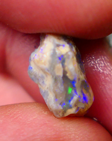 Lightning Ridge Crystal knobby opal rough 5.10cts Showing Bright Blues with some flashes of greens to gamble 14x11x8mm GMB-028