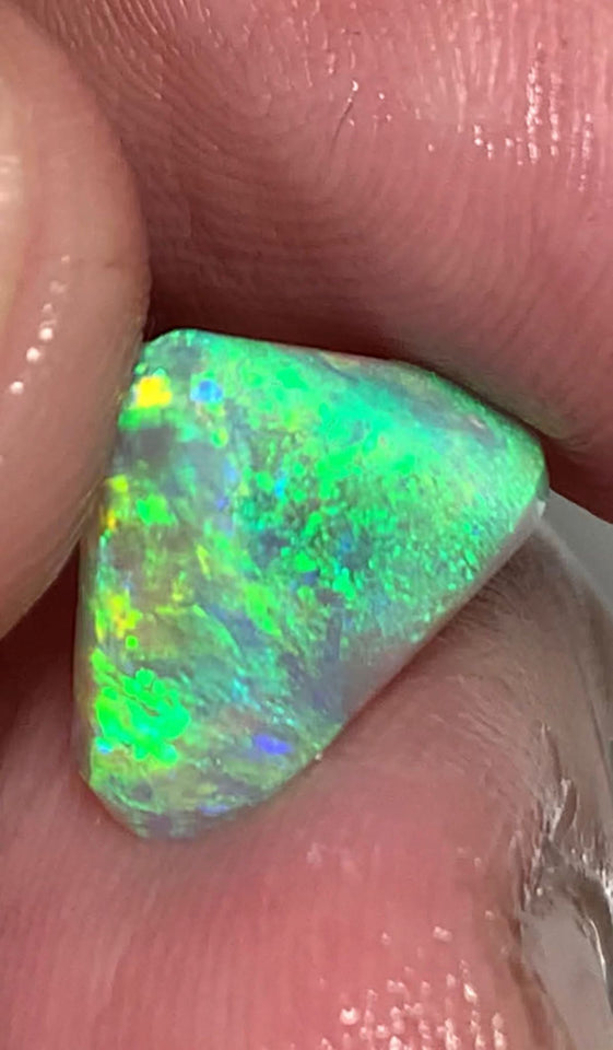 Lightning Ridge Crystal Opal Rub Gem Grade Miners Bench® 3.2cts Stunning bright Multifires 13x9x4mm WST45