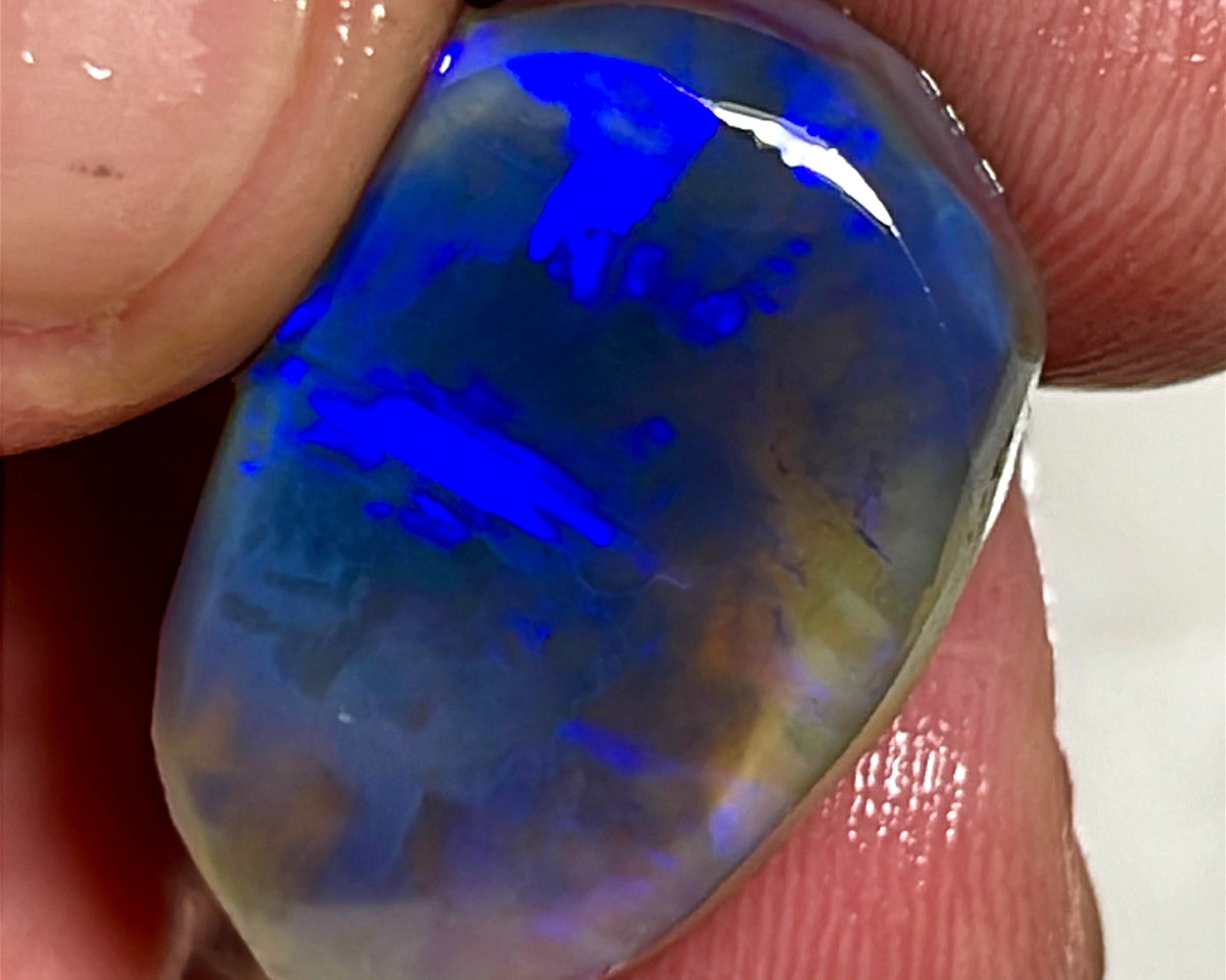 Lightning Ridge Opal Big Rough/Rub Dark Base Crystal Knobby From the Miners Bench® 23cts Broad zones of Blue fires 25.000 x 15.000 x 10.000 mm  WAE37